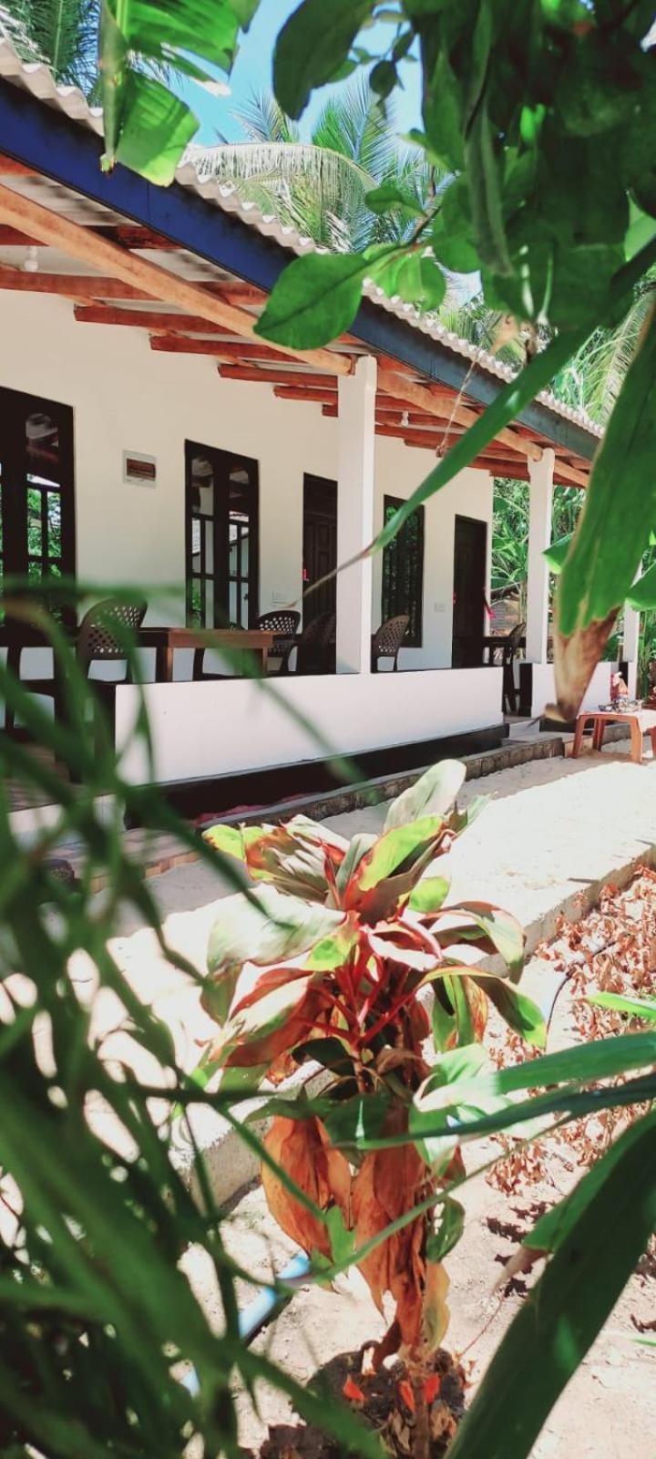 Nilaveli Beach Rooms Dış mekan fotoğraf